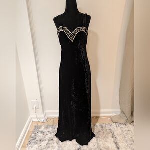 Vintage 1960s Nadine Black Crushed Velvet Rhinestone Sleeveless Dress Size XS